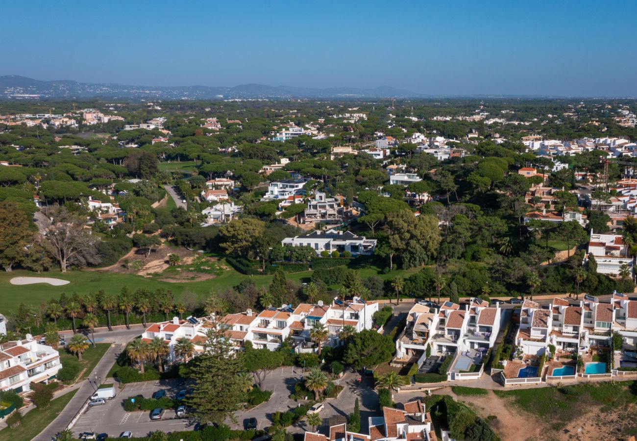 Terraced House in Vale do Lobo - Casa Aurora