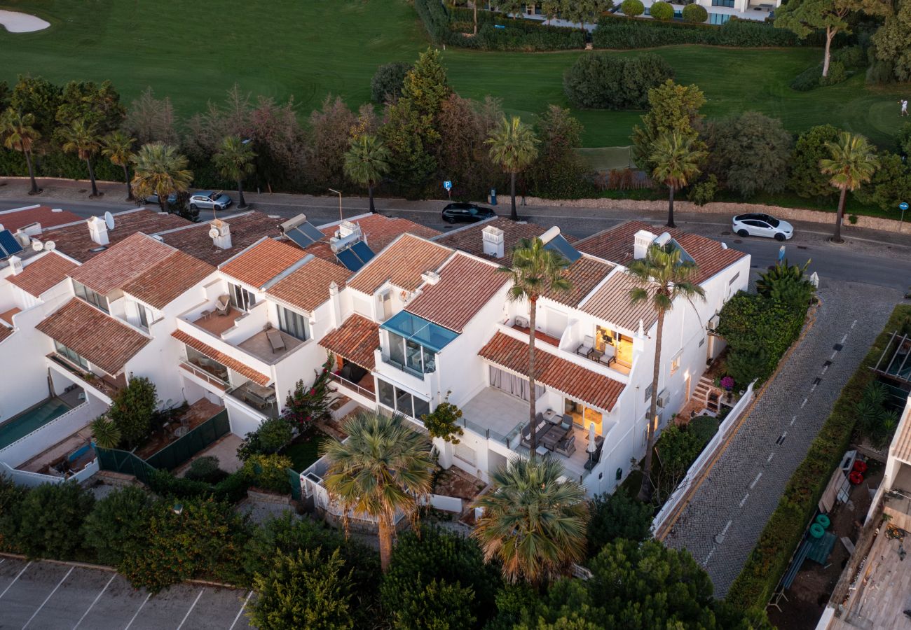 Terraced House in Vale do Lobo - Casa Aurora