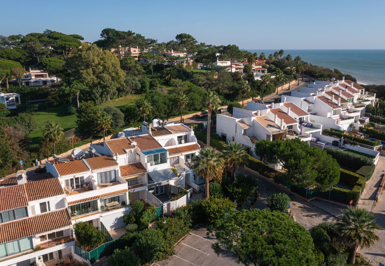 Terraced House in Vale do Lobo - Casa Aurora