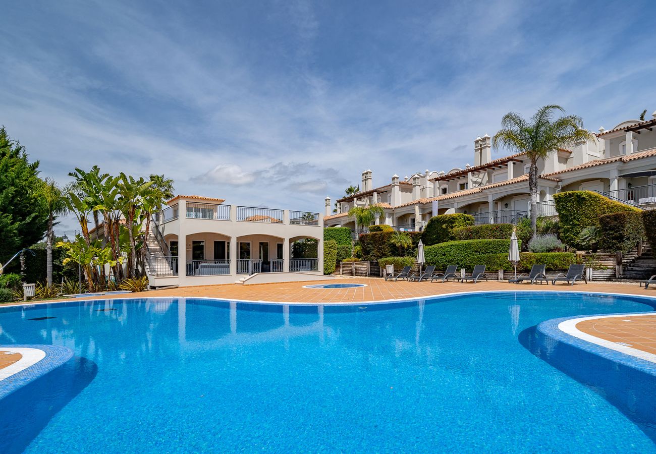 Terraced House in Almancil - Townhouse Sasha