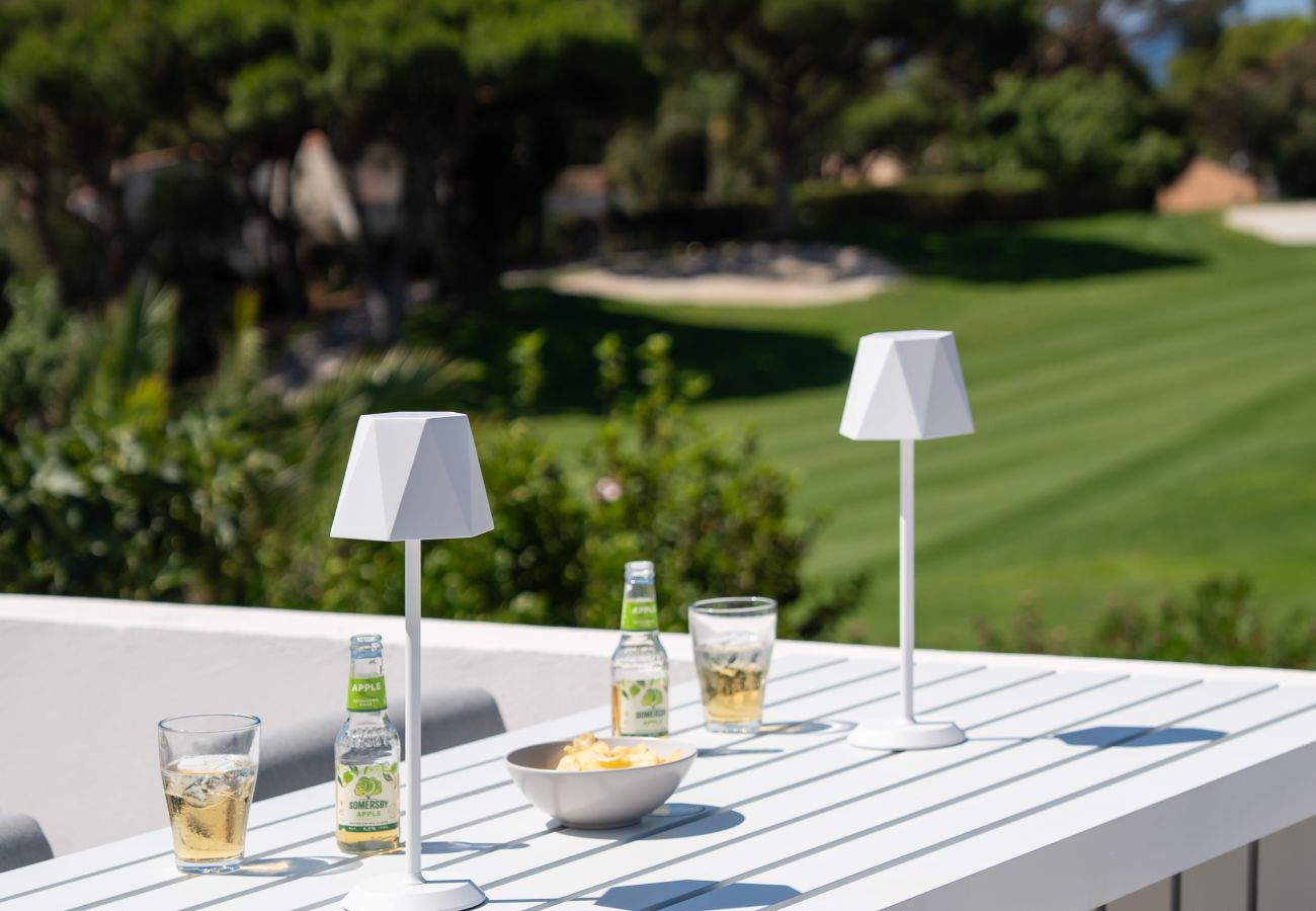 Villa in Vale do Lobo - Villa Birdie shore