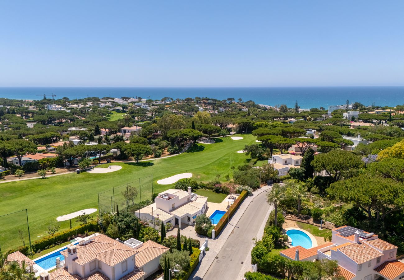 Villa in Vale do Lobo - Villa Birdie shore