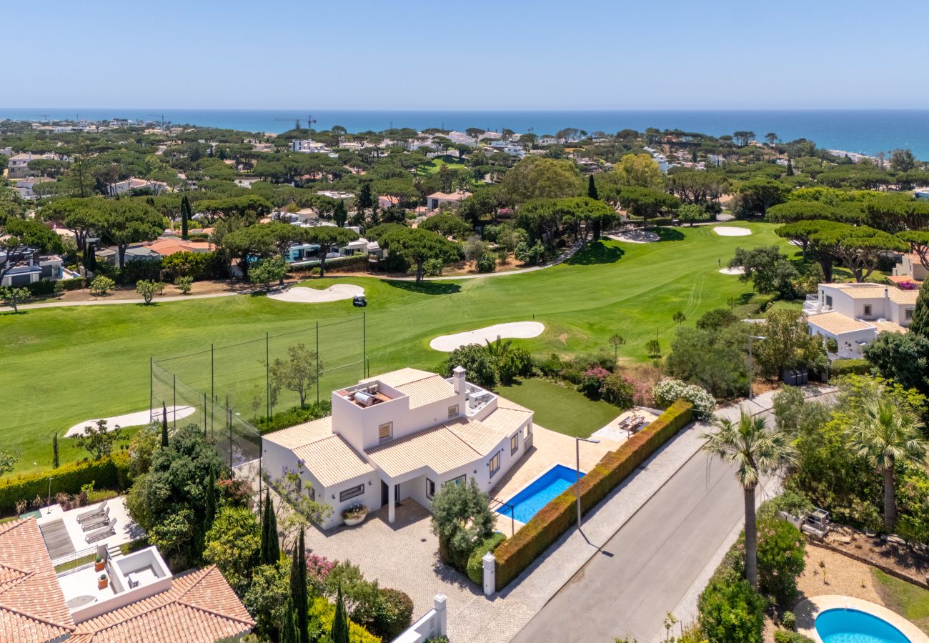 Villa in Vale do Lobo - Villa Birdie shore