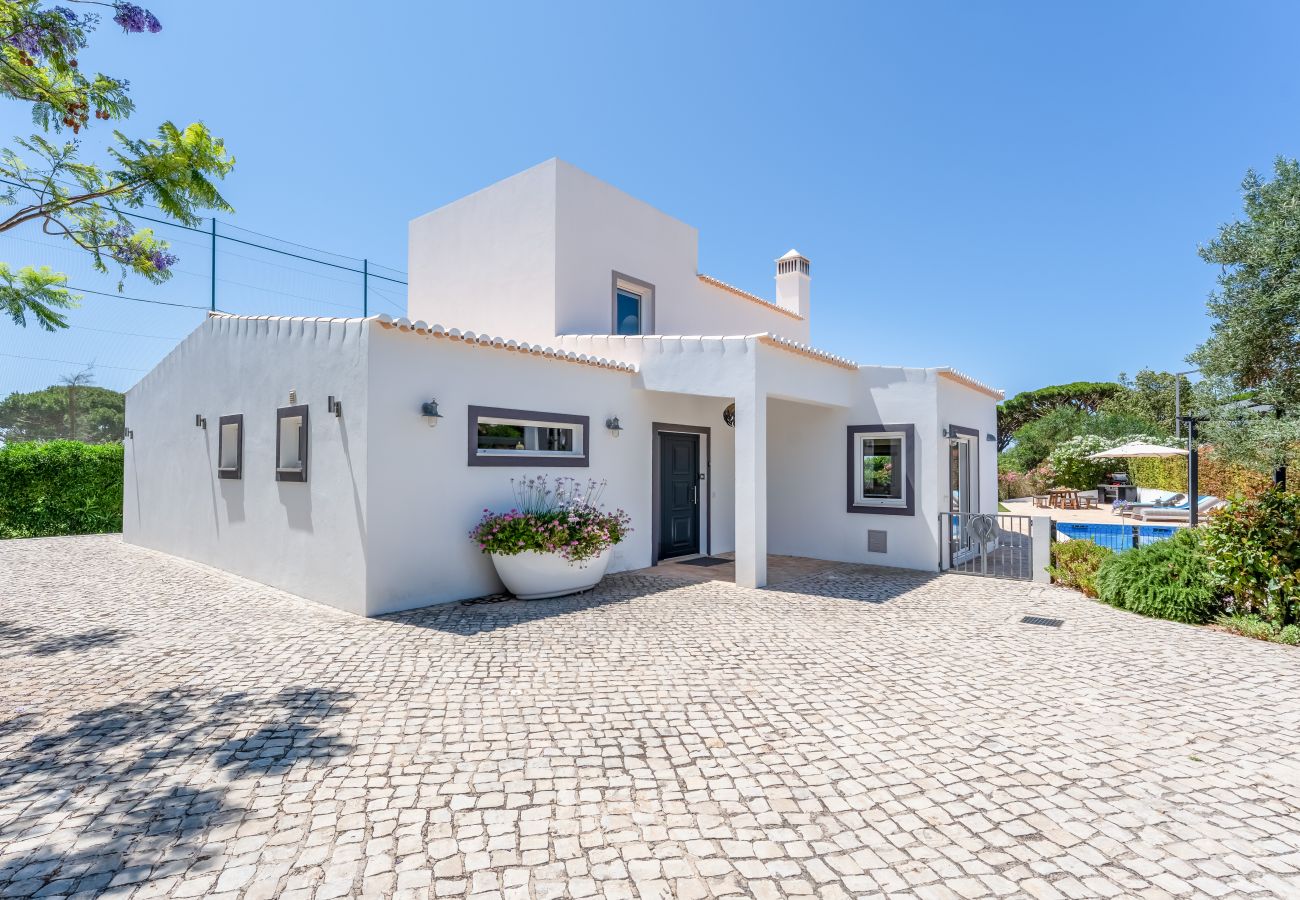 Villa in Vale do Lobo - Villa Birdie shore