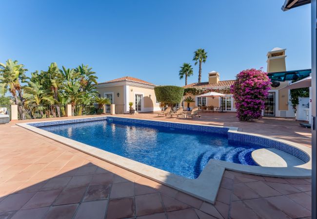 Villa in Almancil - Villa Serena