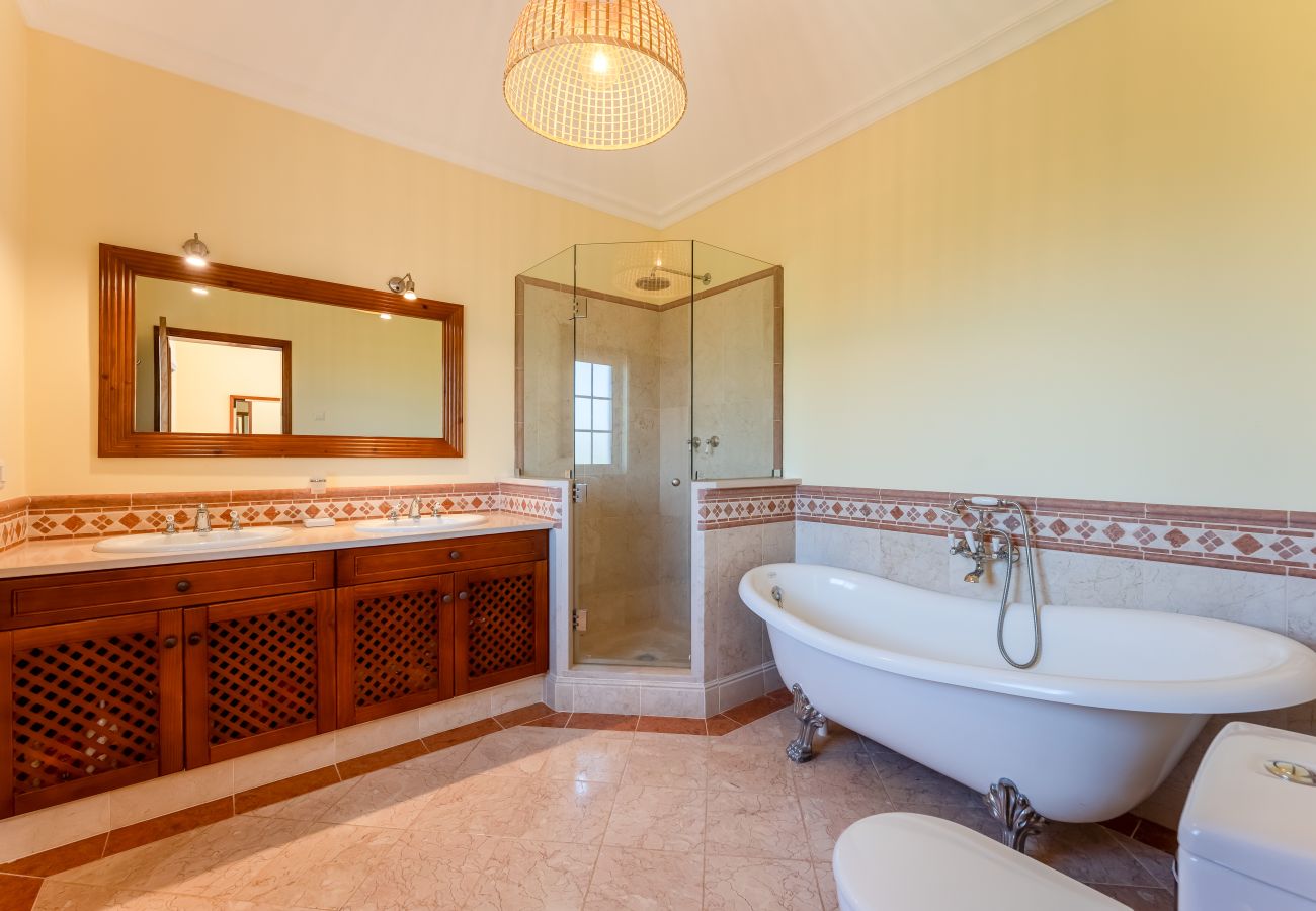 Villa in Almancil - Villa Serena