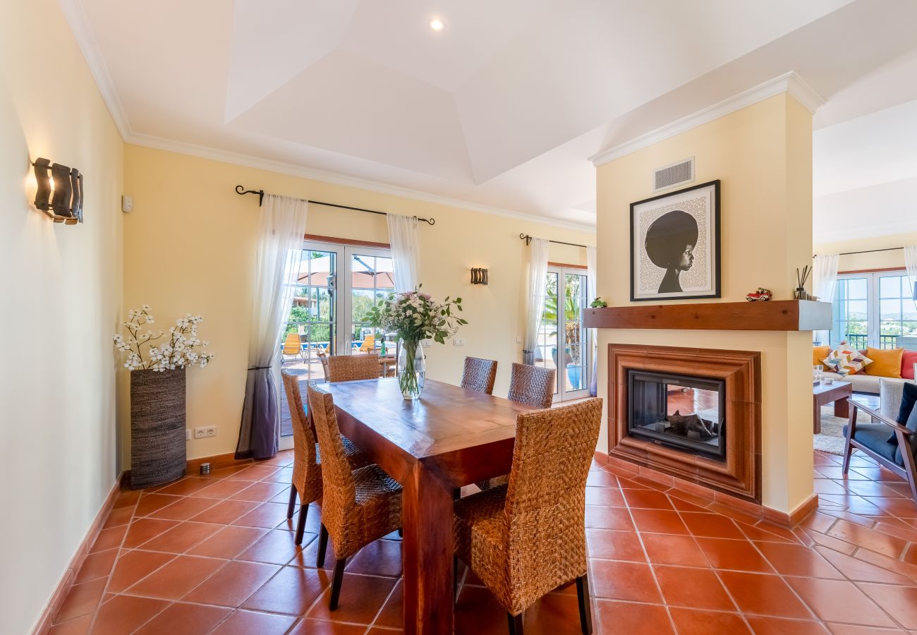 Villa in Almancil - Villa Serena