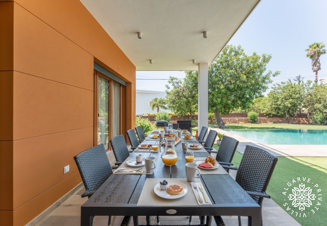 Villa in Almancil - Villa Joya